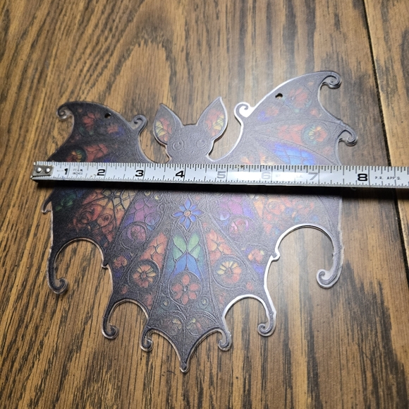 Nrw With Tags Acrylic Bat Suncatcher. - Picture 4 of 4